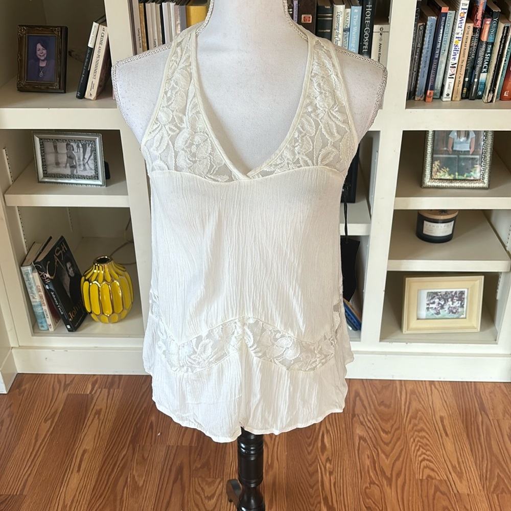 NWT Chloe K Ivory White V-Neck Sleeveless Lace‎ Tank Blouse Size XS